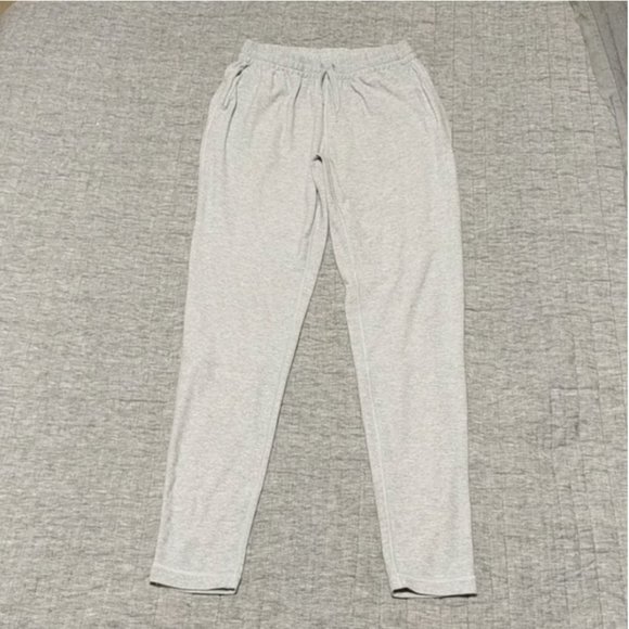 Outdoor Voices Cloudknit Joggers Running Woman Sweats Fog Gray O24 - Picture 2 of 2